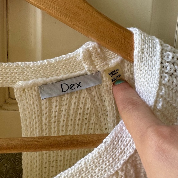 Dex Open Back Sweater - Picture 5 of 8